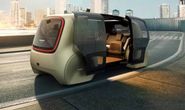 AUTONOMES FAHREN AUF KNOPFDRUCK